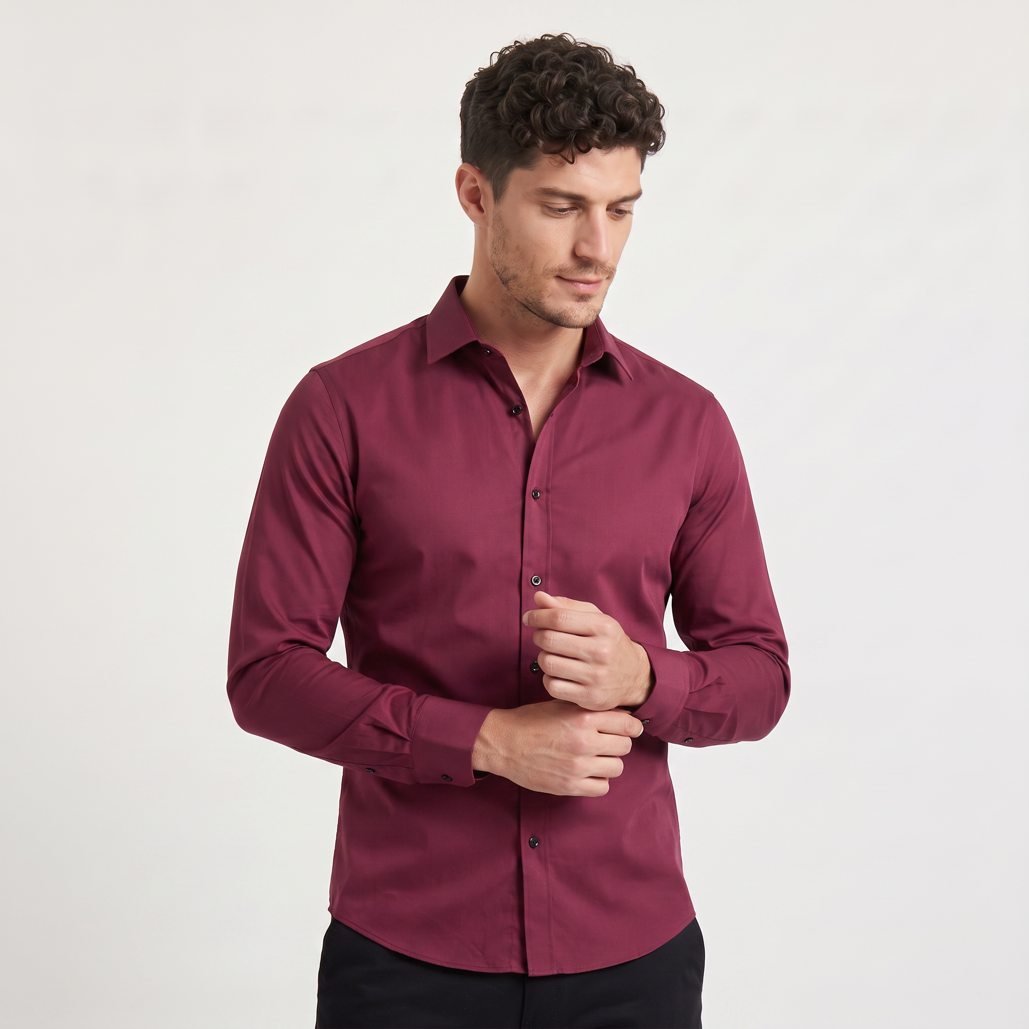 Men's Slim-Fit Button-Up Dress Shirt