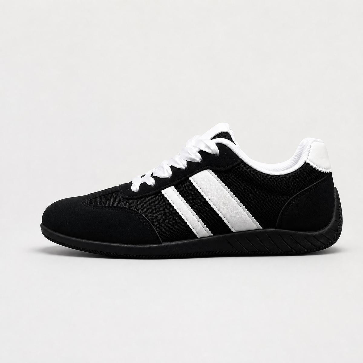 Women's Lightweight Lace-Up Casual Trainers