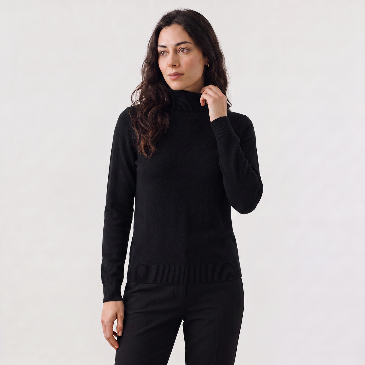 Women's Fine-Knit Turtleneck Jumper