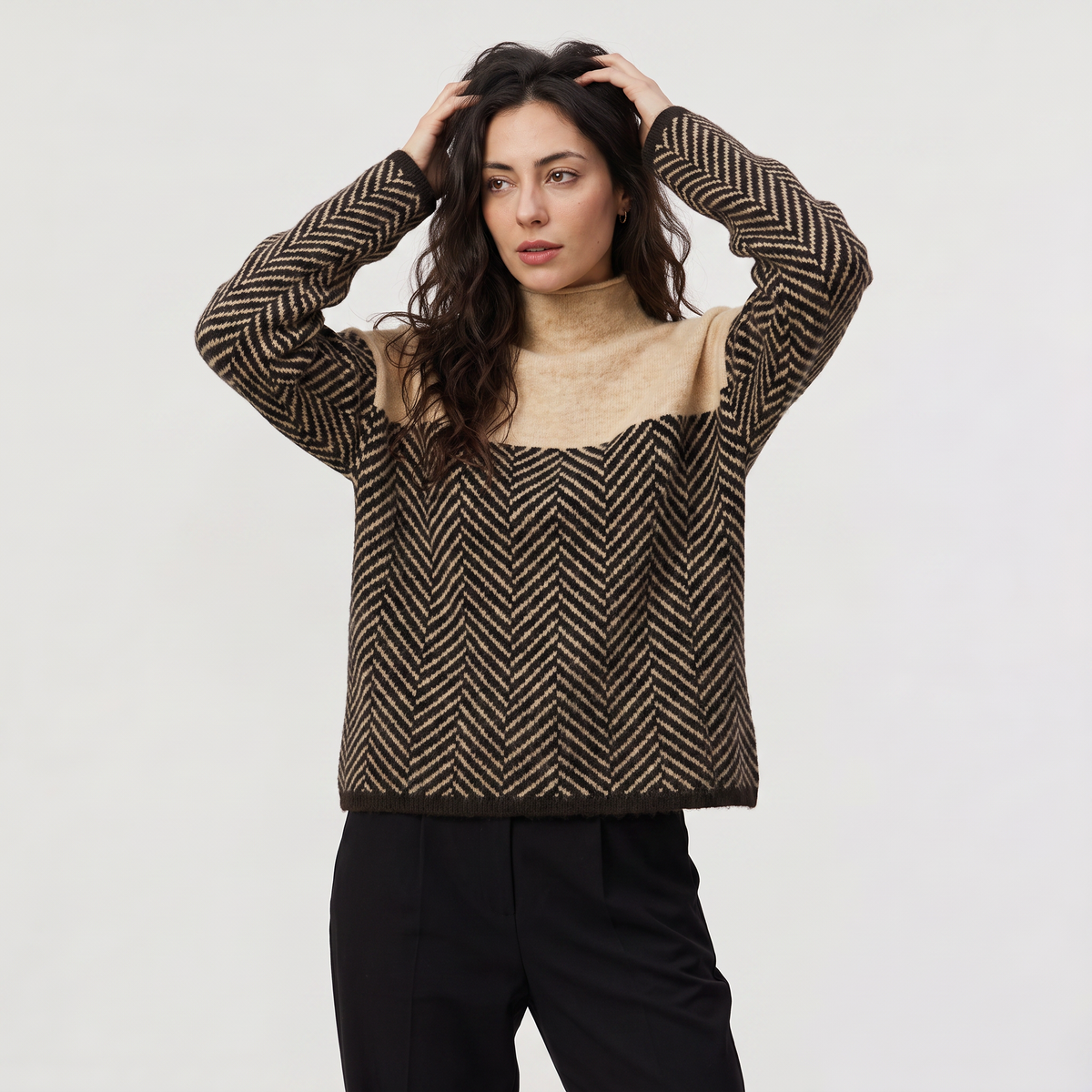 Women's Relaxed Turtleneck Knit Sweater