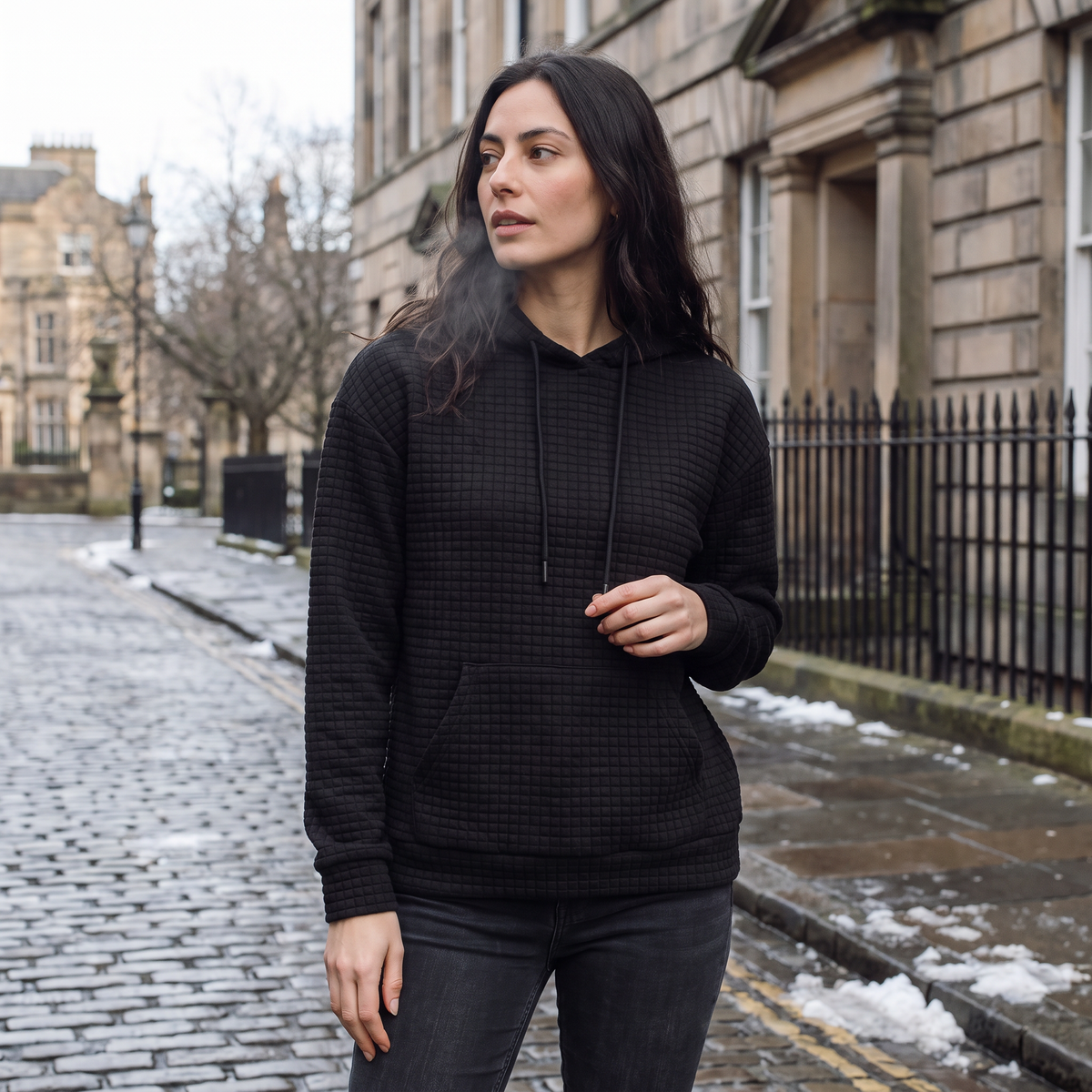 Women's Quilted Drawstring Hoodie - Kangaroo Pocket