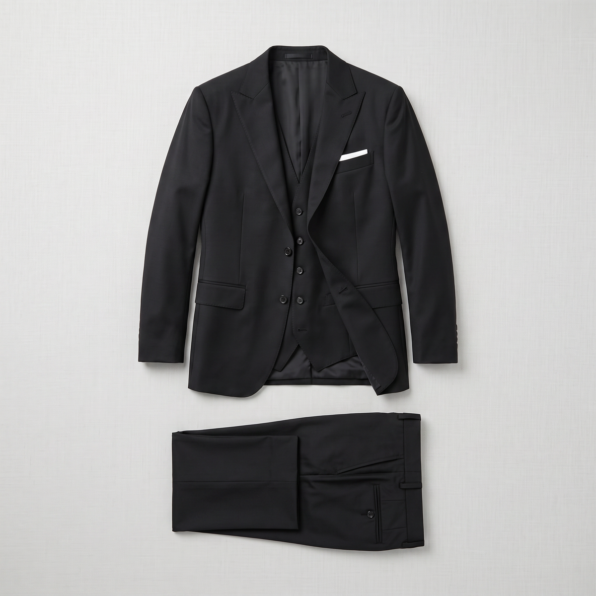 Men's Three-Piece Peak Lapel Suit