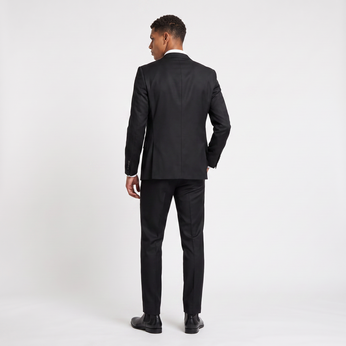 Men's Three-Piece Peak Lapel Suit