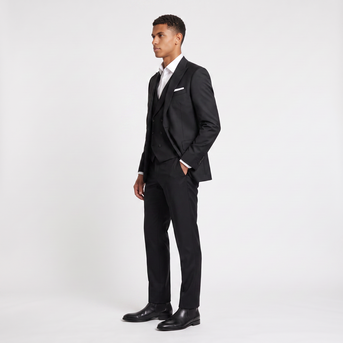 Men's Three-Piece Peak Lapel Suit