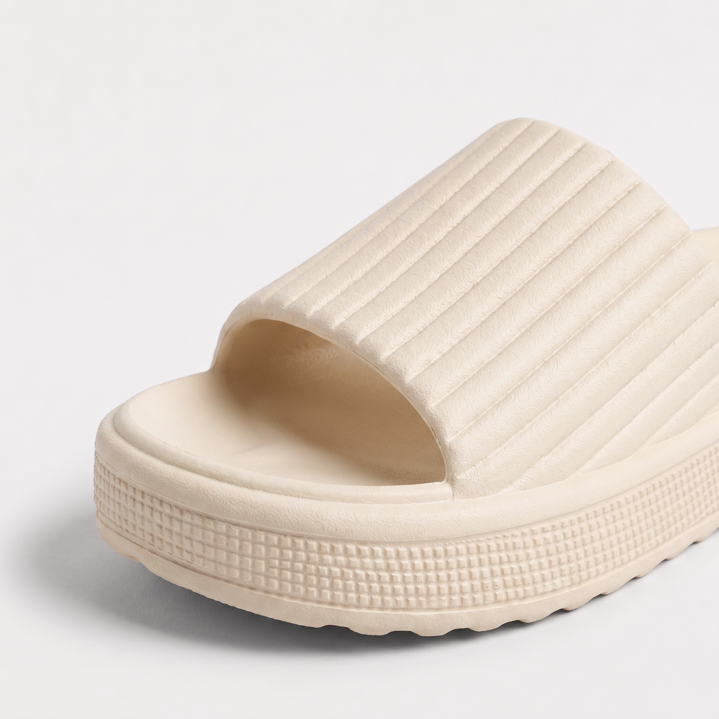 Women’s Cushioned Slide Sandals