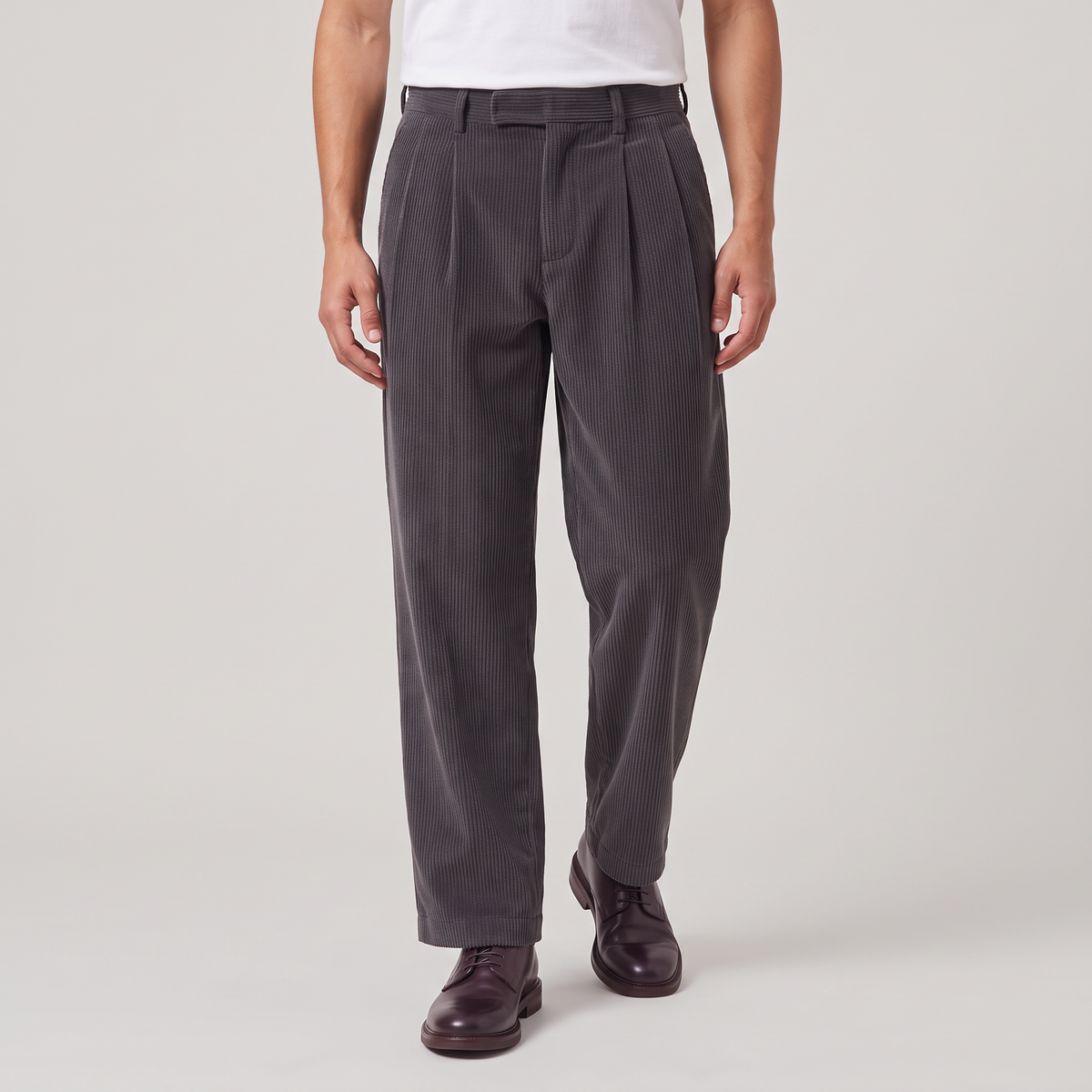 Men's Wide-Leg Pleated Corduroy Trousers