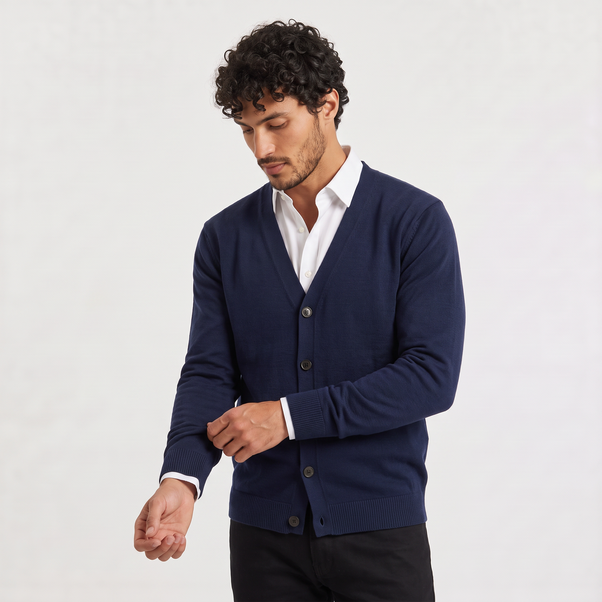 Men's Knit V-Neck Button-Front Cardigan Jumper