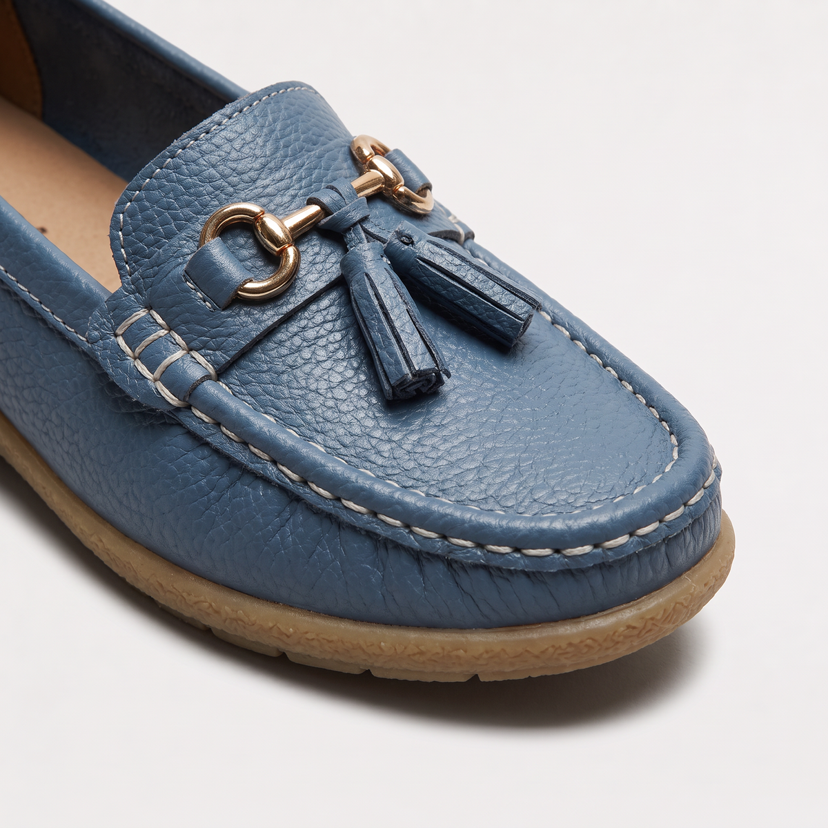 Women's Tassel Detail Slip-On Loafers - Cushioned Insole