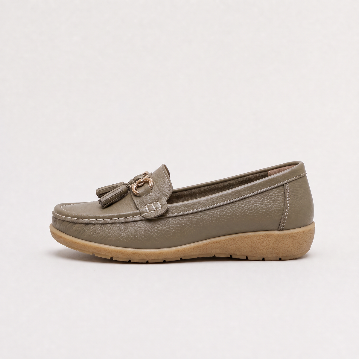 Women's Tassel Detail Slip-On Loafers - Cushioned Insole