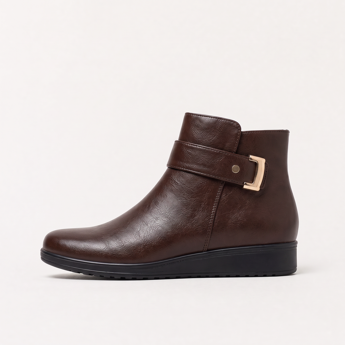Women's Leather Wide-Fit Pull-On Ankle Boots