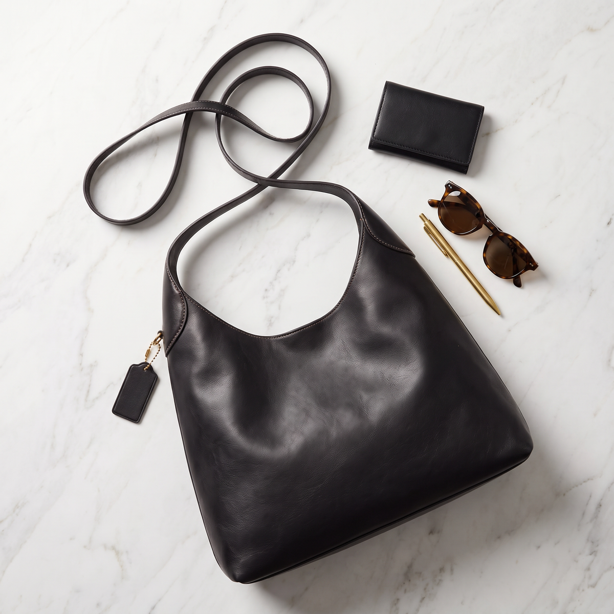Women's Grained Leather Shoulder Bag