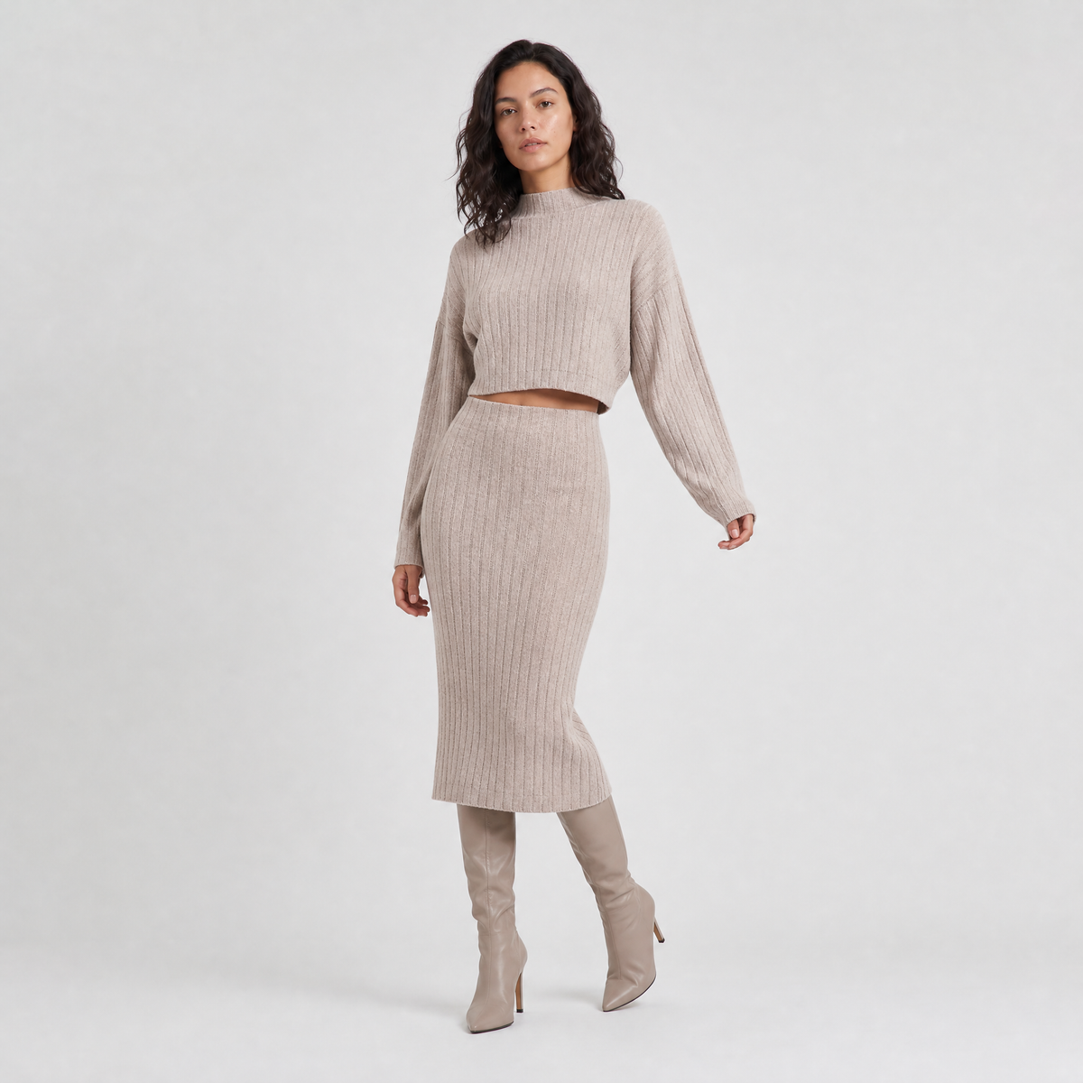 Women's Ribbed Knit Midi Skirt