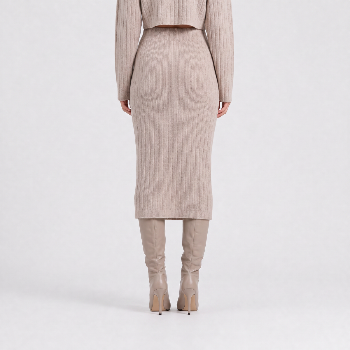 Women's Ribbed Knit Midi Skirt