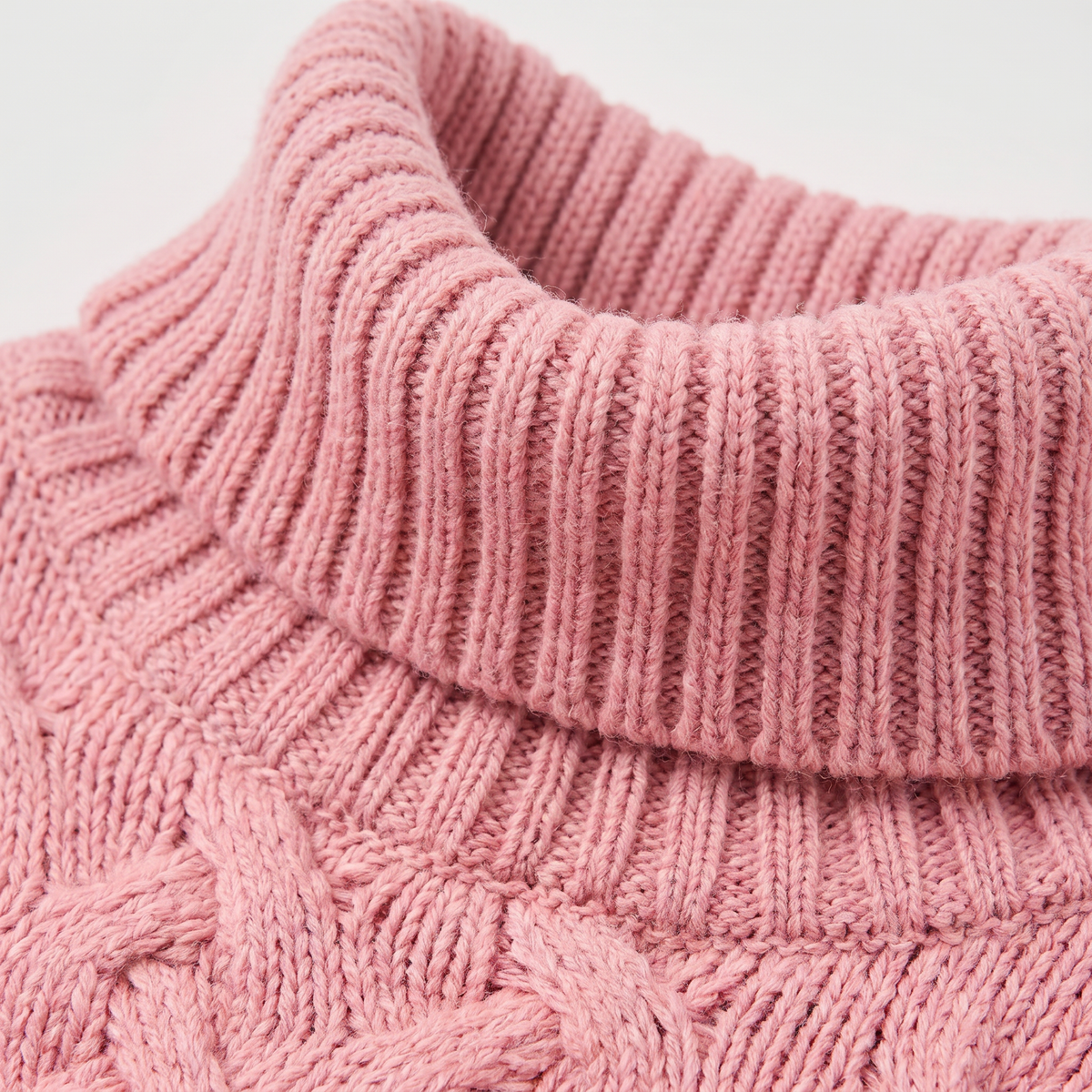 Women's Cable Knit Turtleneck Winter Jumper