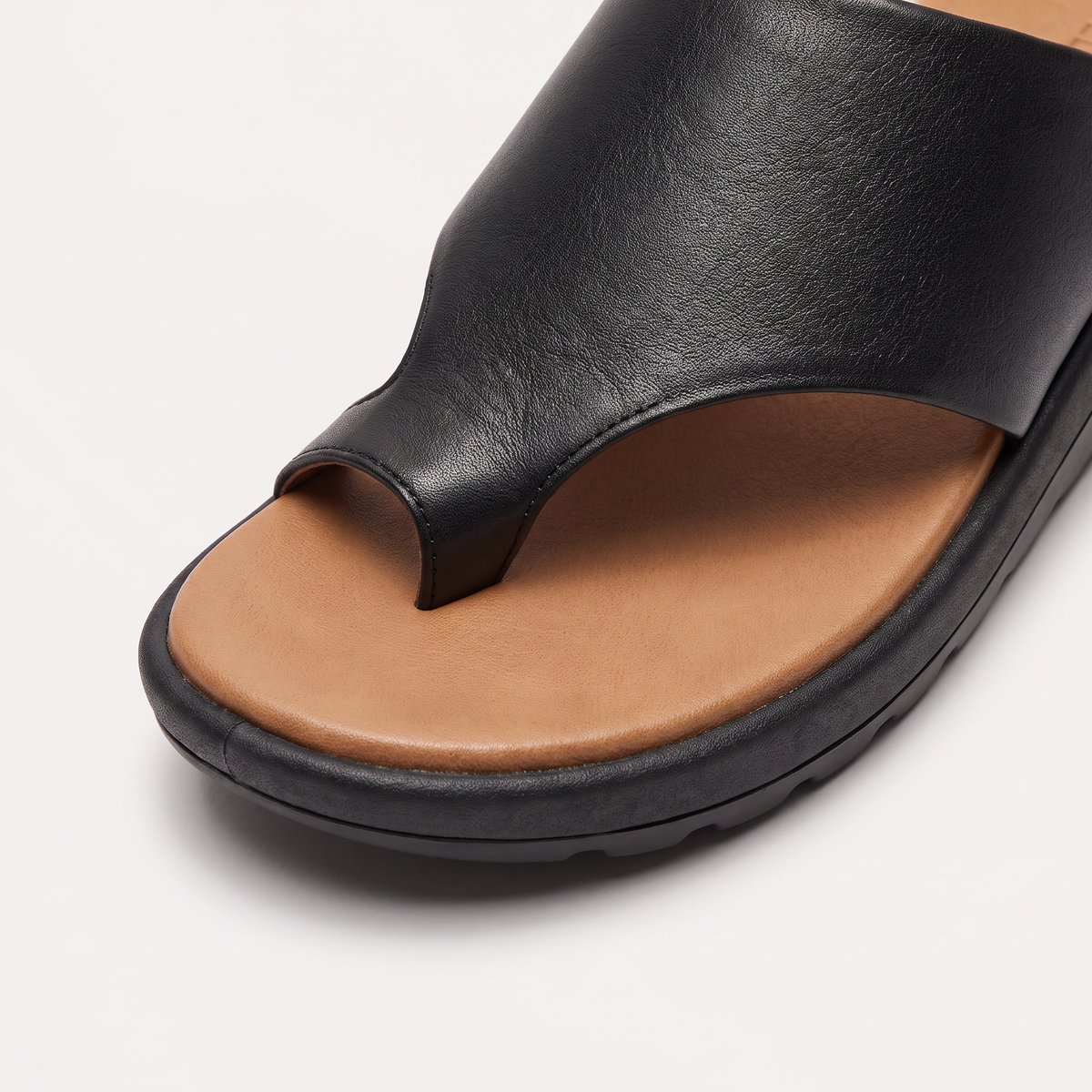 Women's Toe-Loop Platform Sandals