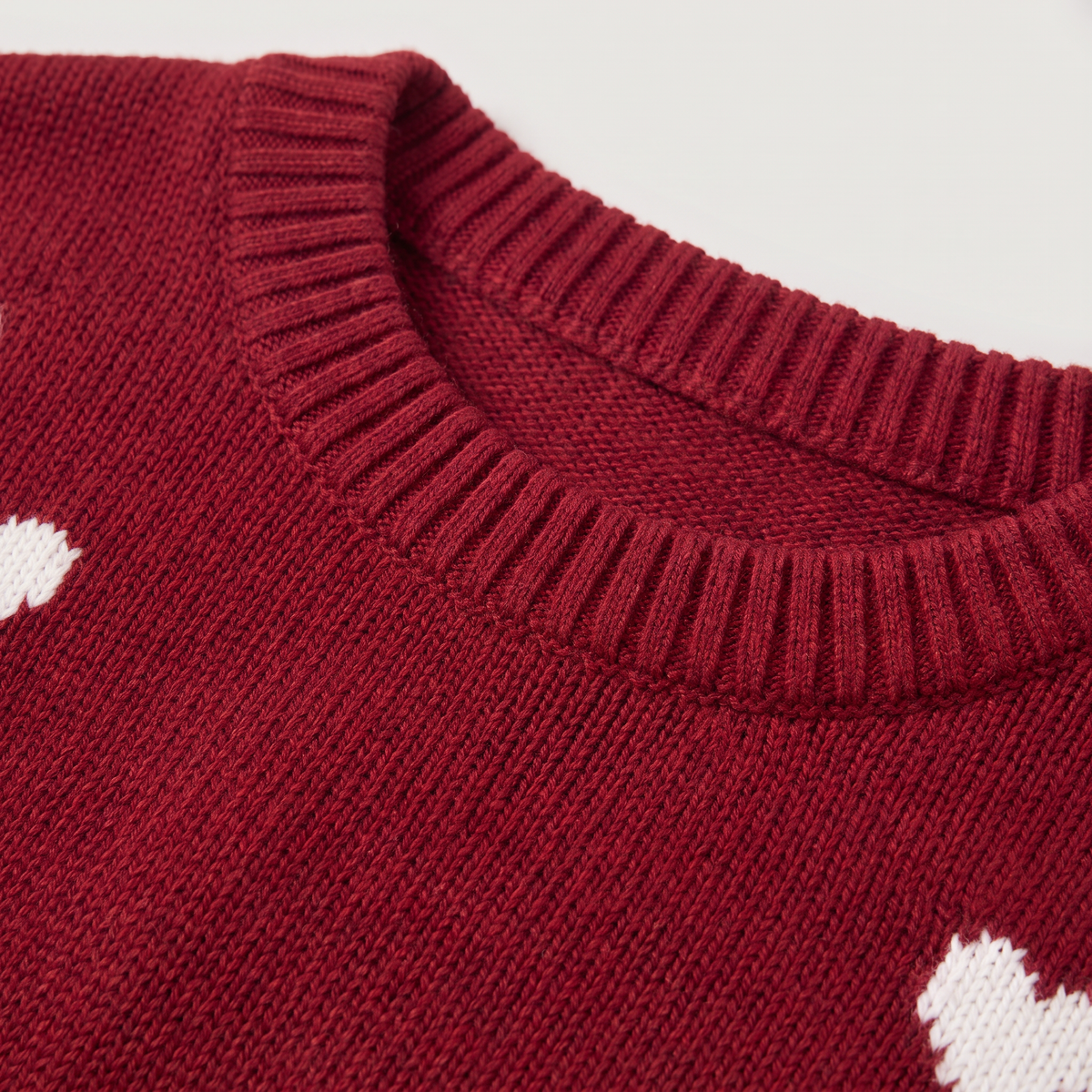 Women’s Heart Pattern Knitted Jumper - Drop Shoulder Fit