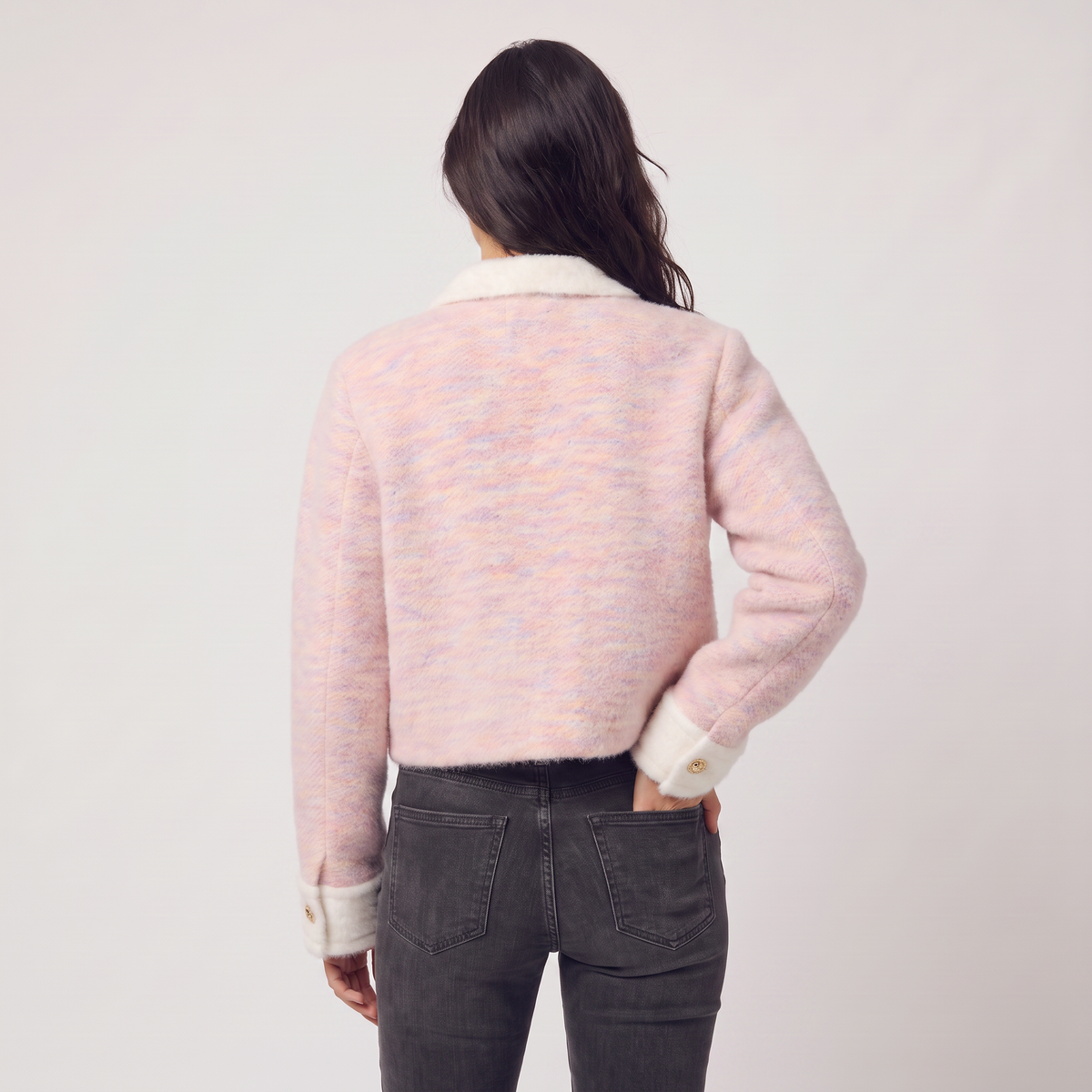 Women’s Cropped Knitted Cardigan with Contrast Collar