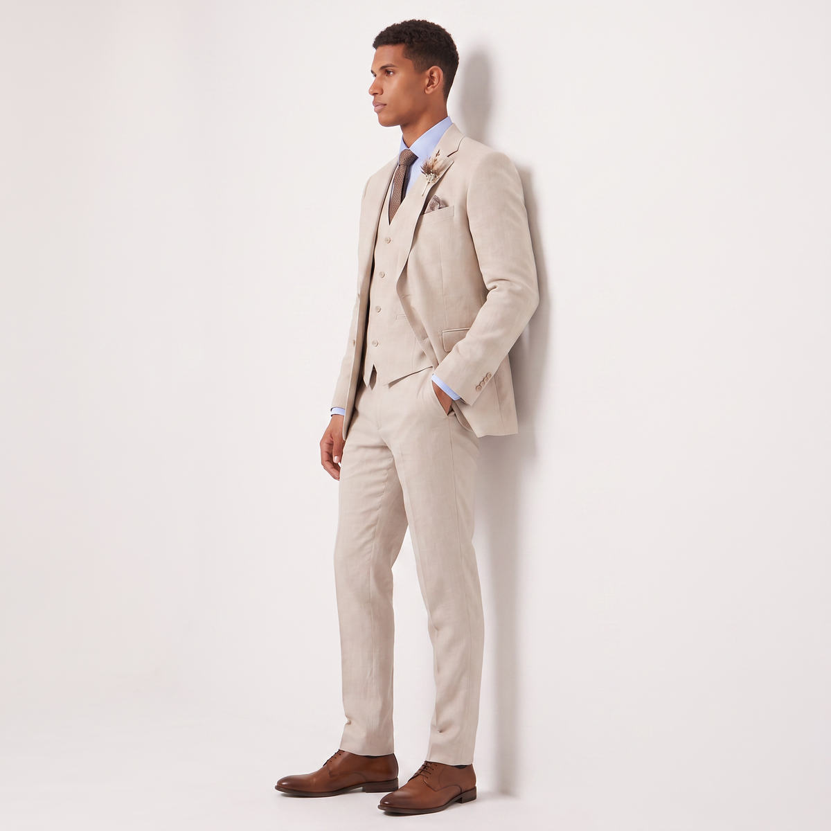 Men's Linen Three-Piece Tailored Suit with Waistcoat
